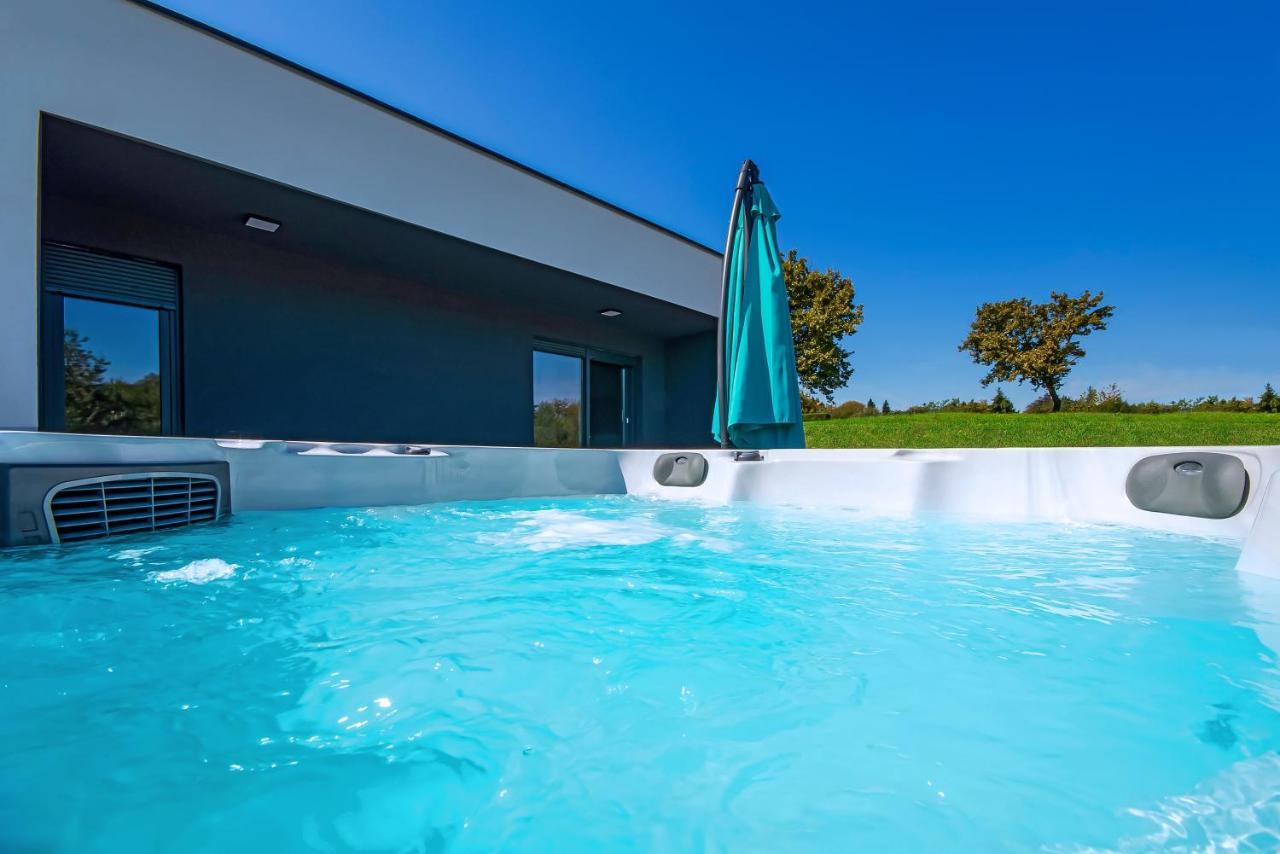 K Relax Place, Varazdinske Toplice, Modern Home With Sauna, Jacuzzi, Wifi Esterno foto