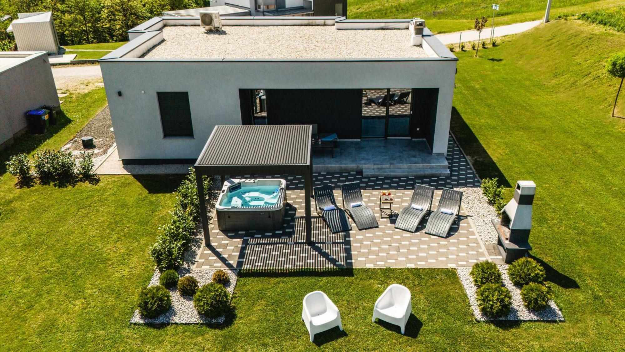 K Relax Place, Varazdinske Toplice, Modern Home With Sauna, Jacuzzi, Wifi Esterno foto